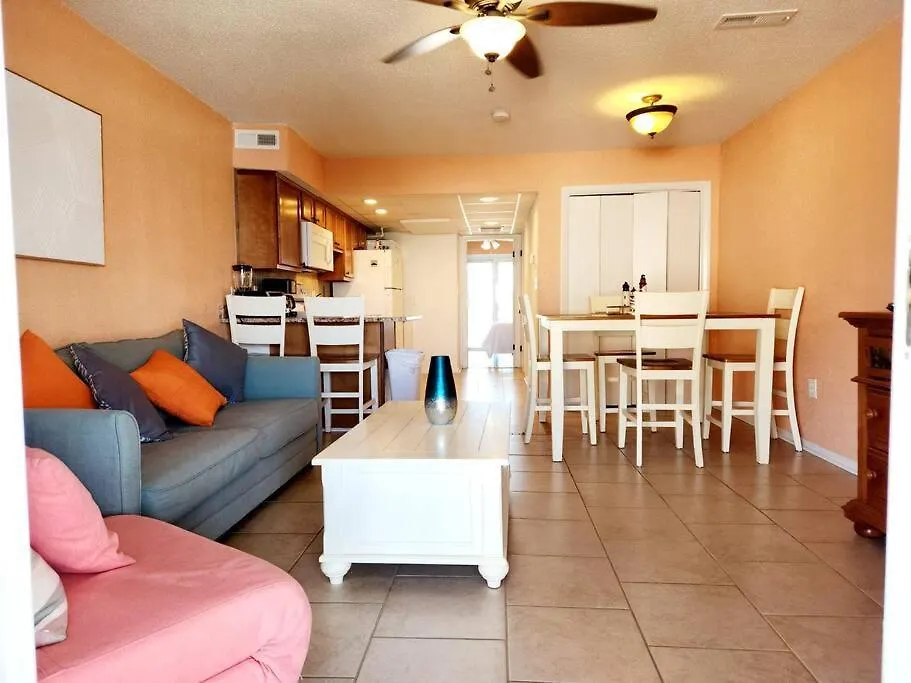 Holiday home Beachfront Condo In Paradise Ocean City