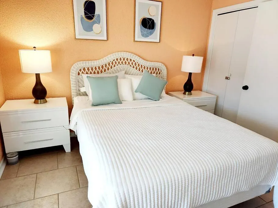 Holiday home Beachfront Condo In Paradise Ocean City United States